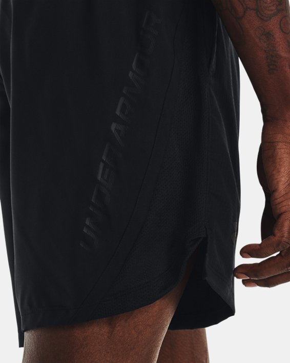 Men's UA Launch 7'' Graphic Shorts in Black image number 3